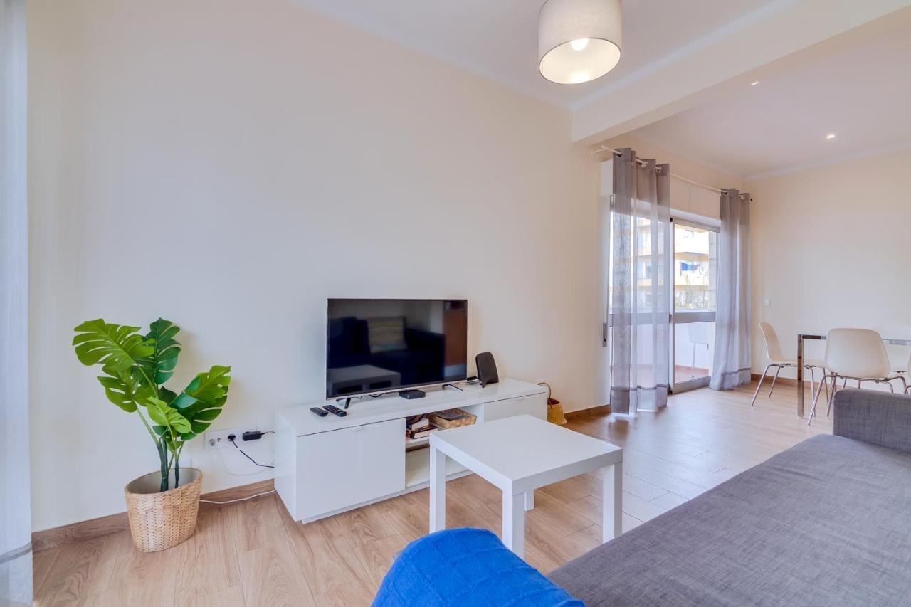 Quarteira 2Br - Near The Beach At Homesbyfc Eksteriør billede